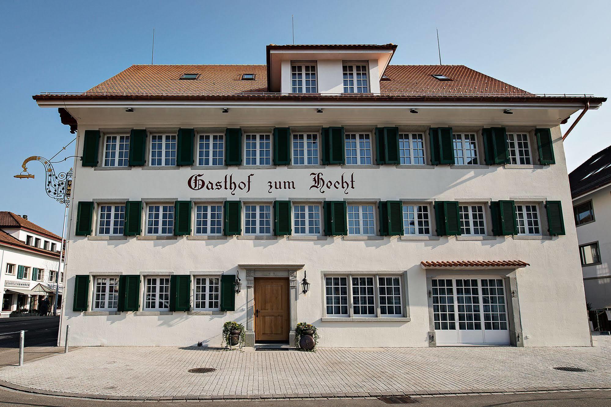 Gasthof Zum Hecht Fehraltorf Extérieur photo